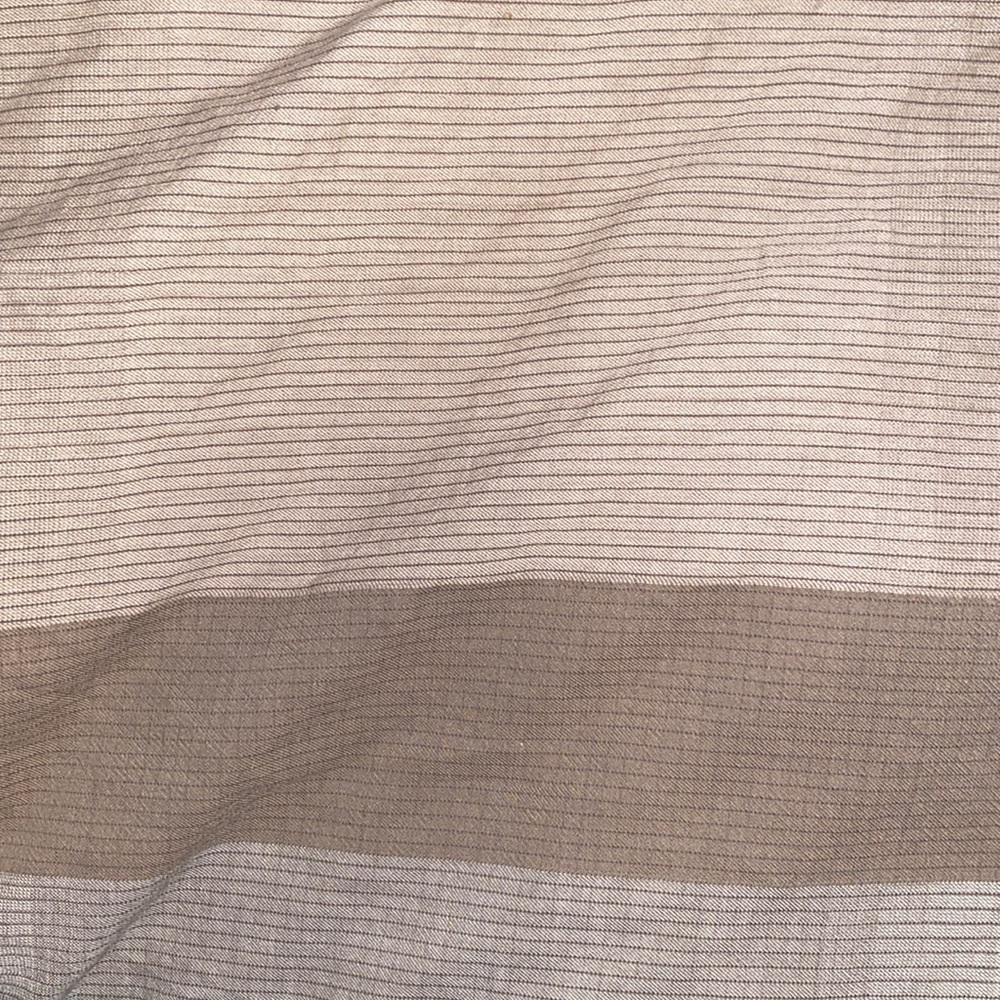 King size Calvin Klein duvet cover.striped in neutral colors - Picture 8 of 8
